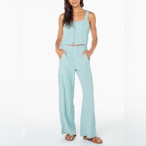 New, Woman’s Roxy Maui Session Pants